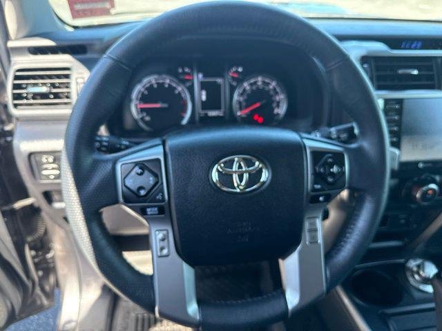 Certified Used 2022 MAGNETIC GRAY MET. Toyota  image 21