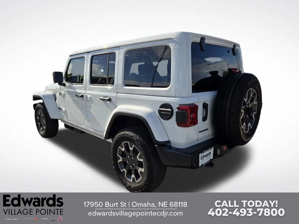 New 2026 Bright White Clear-Coat Exterior Paint Jeep Sahara image 5
