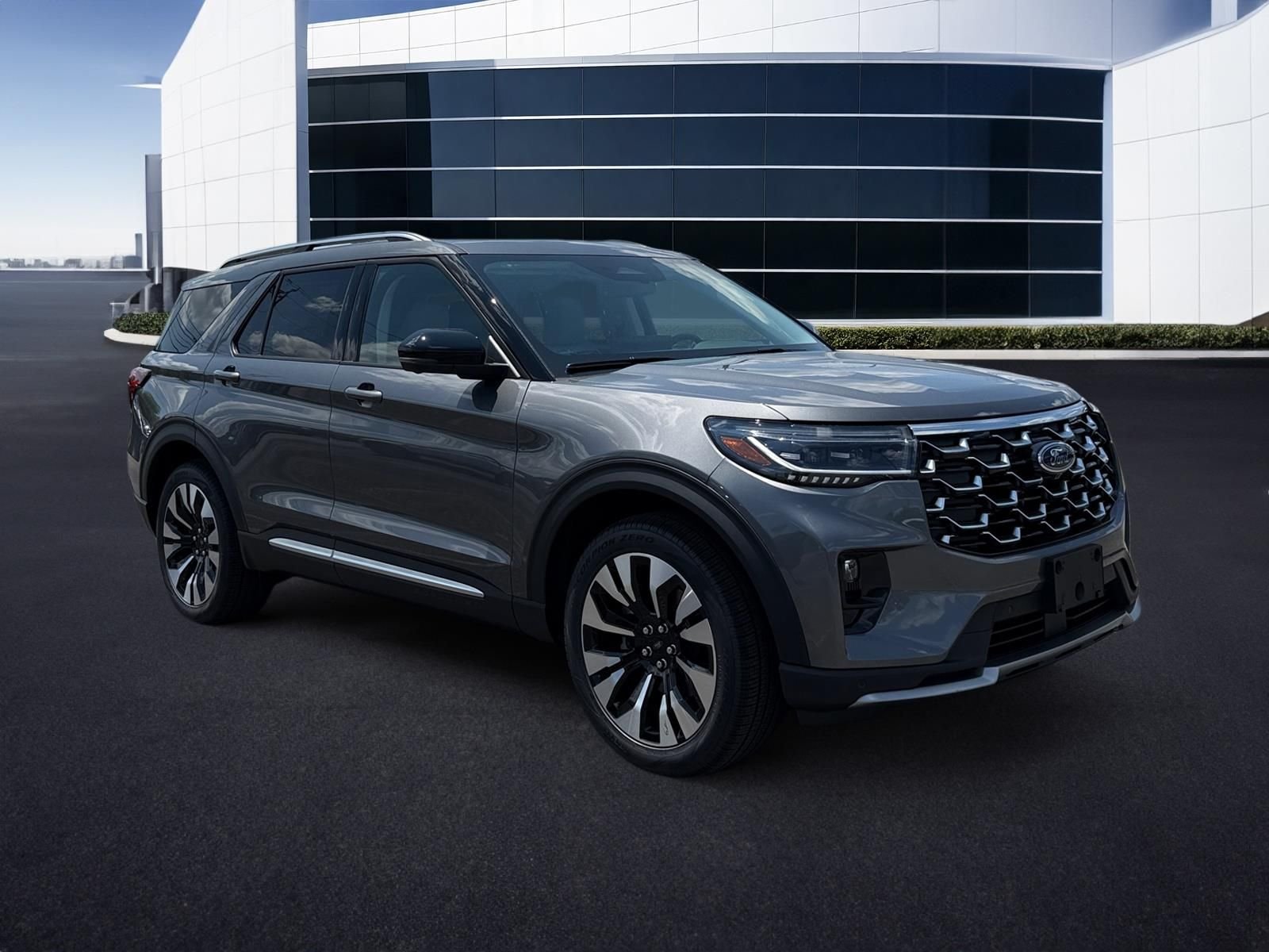New 2026 Carbonized Gray Metallic Ford Platinum™ image 3