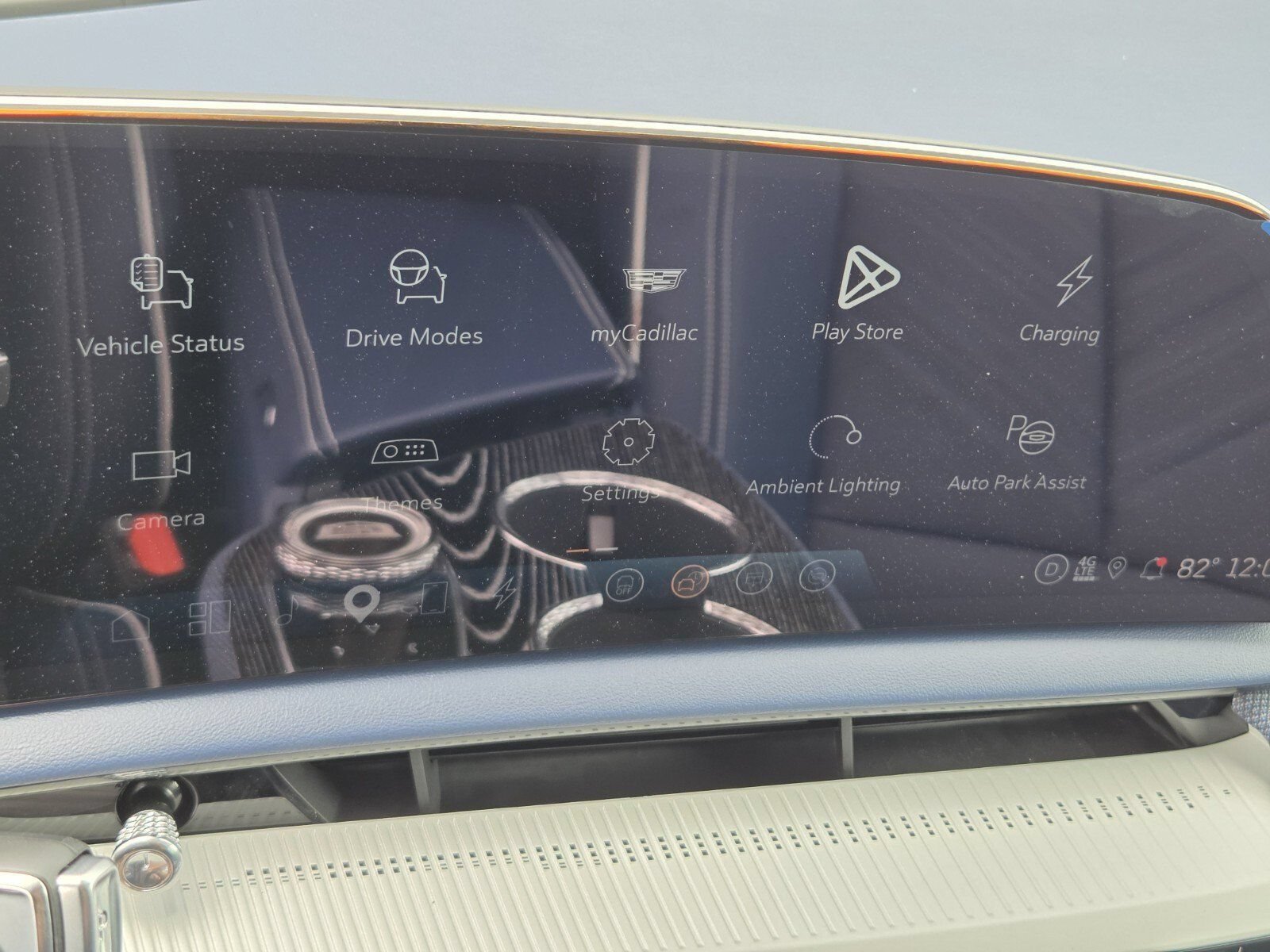 2026 Cadillac OPTIQ Premium Sport - Photo 23