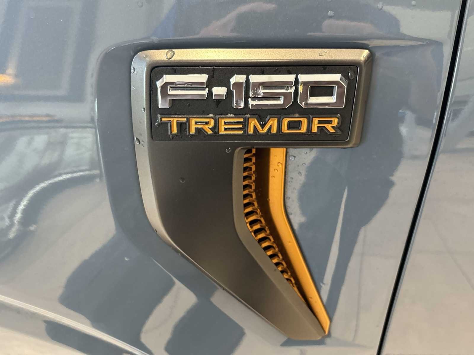 Used 2023 Azure Gray Metallic Tri-Coat Ford Tremor image 31