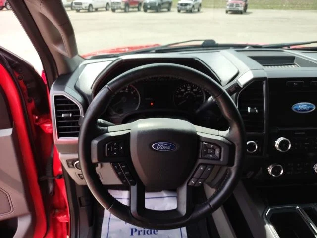Used 2020 Race Red Ford XLT image 14