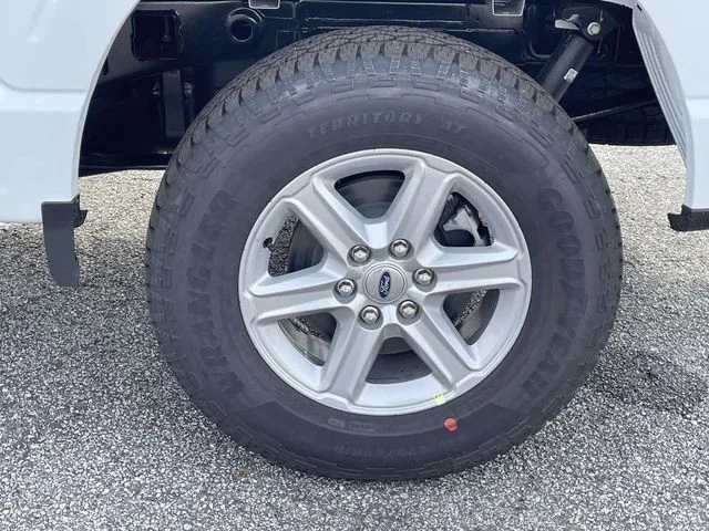 New 2026 White Ford XLT image 9