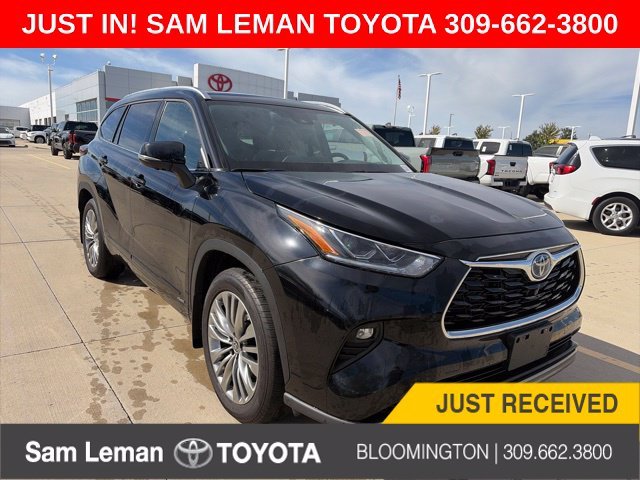 2024 Toyota Highlander Hybrid Platinum