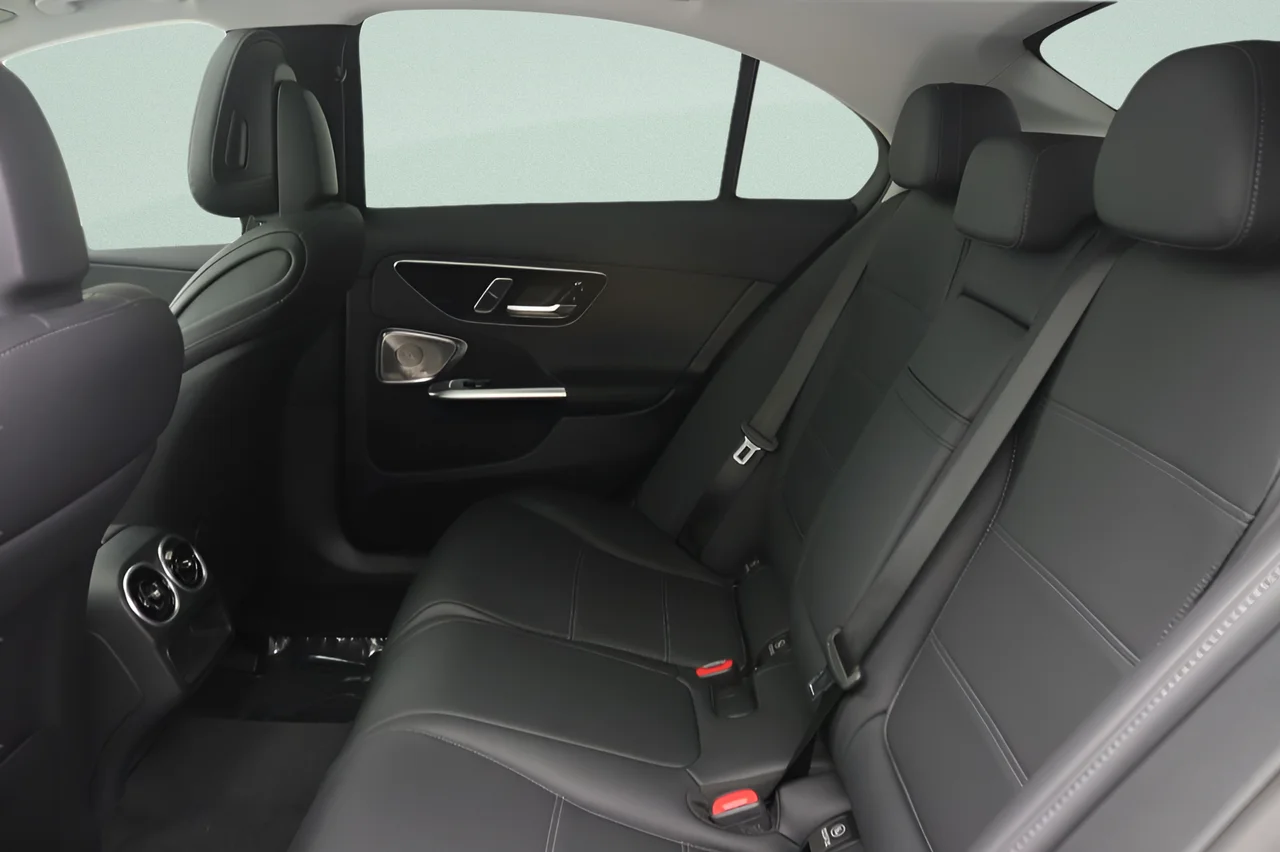 2023 Mercedes-Benz C-Class Sedan C 300 - Photo 31