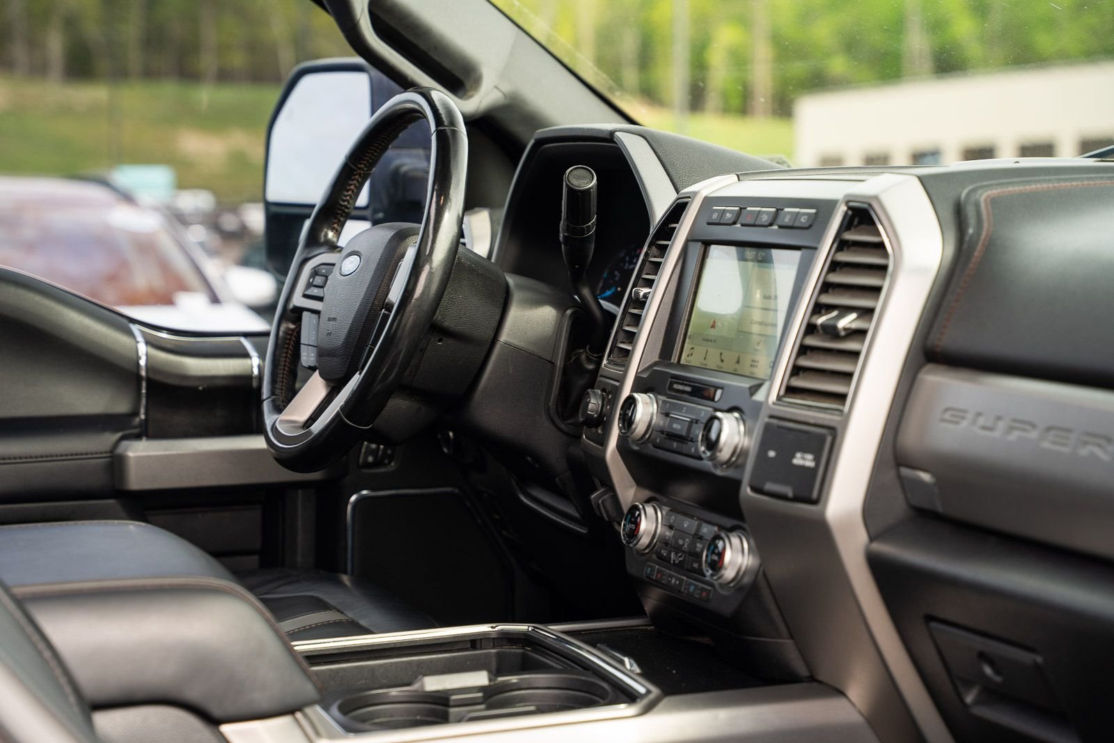 Used 2019 Black Ford Platinum image 15