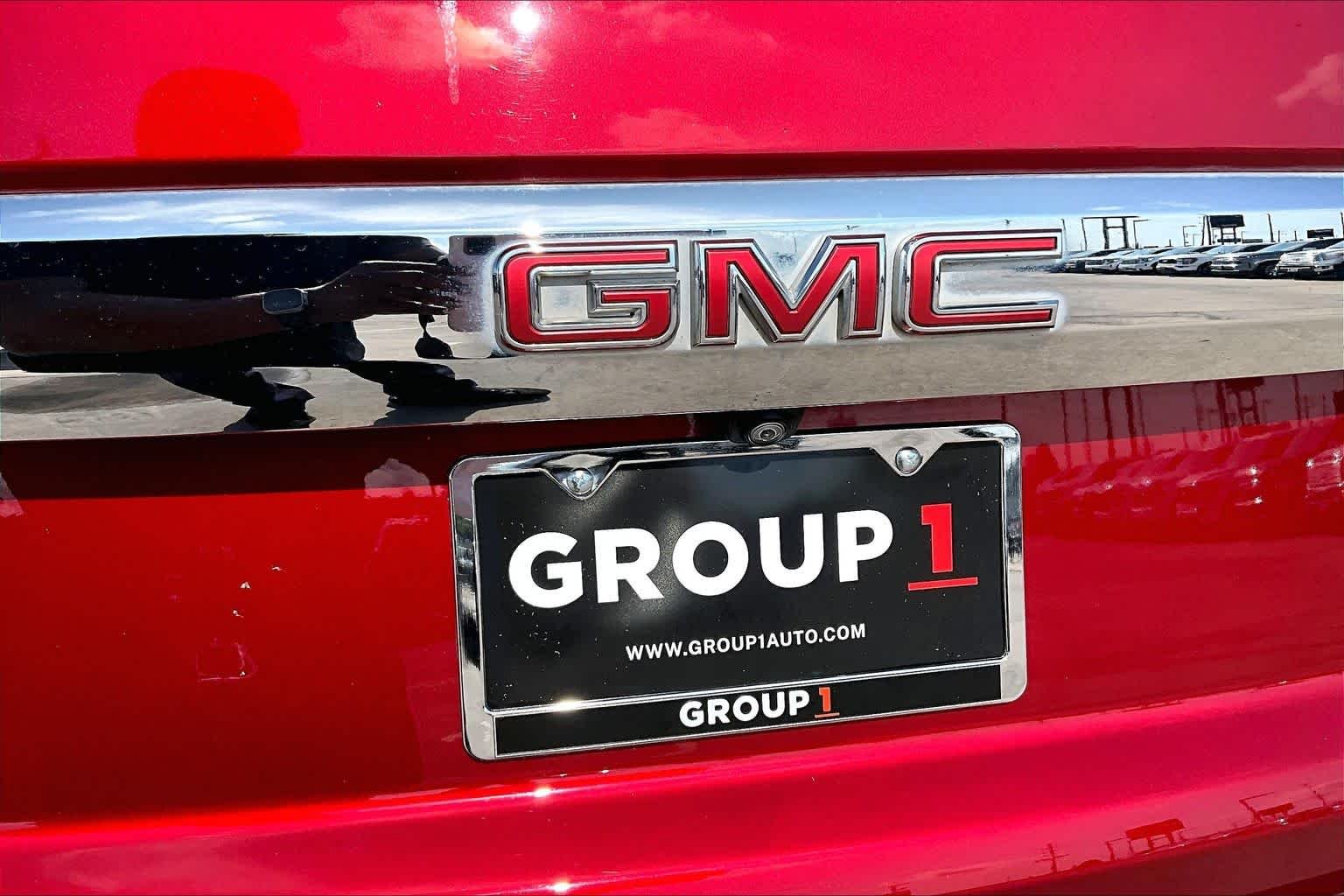 Used 2022 Cayenne Red Tintcoat GMC SLT image 31
