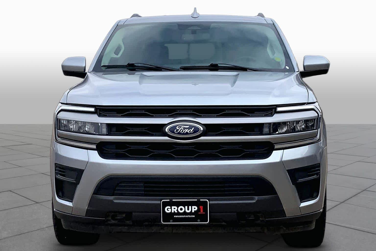 Certified Used 2023 Iconic Silver Metallic Ford XLT image 4