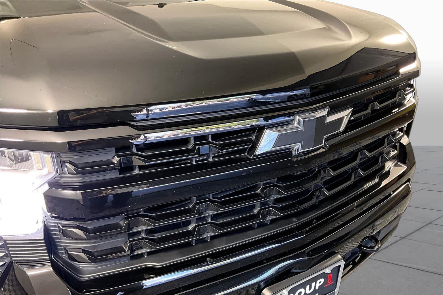 Used 2024 Black Chevrolet RST image 26