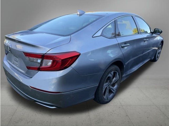 Used 2019 Lunar Silver Metallic Honda EX image 3