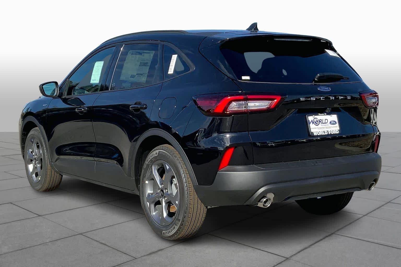 New 2026 Agate Black Metallic Ford ST-Line image 11