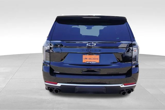 Used 2025 Black Chevrolet Premier image 6