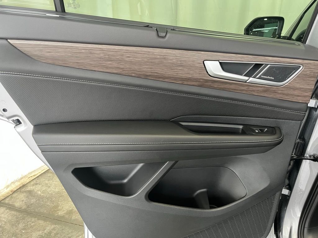 New 2026 Silver Volkswagen 2.0T SEL Premium R-Line image 21