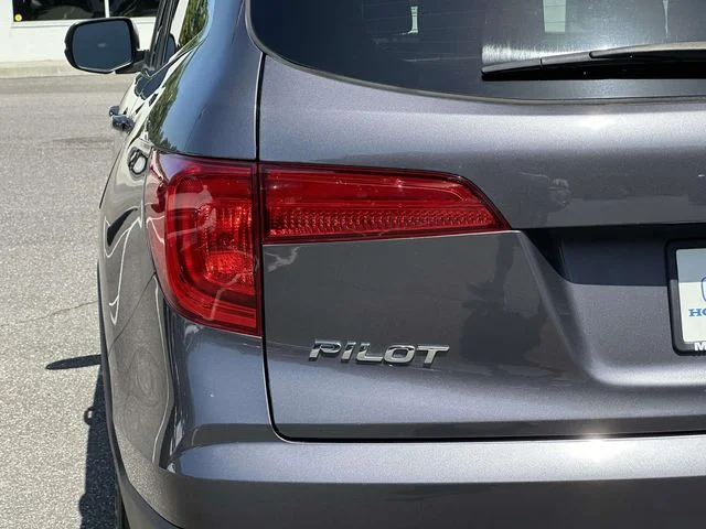 Certified Used 2018 Modern Steel Metallic Honda EX-L image 14