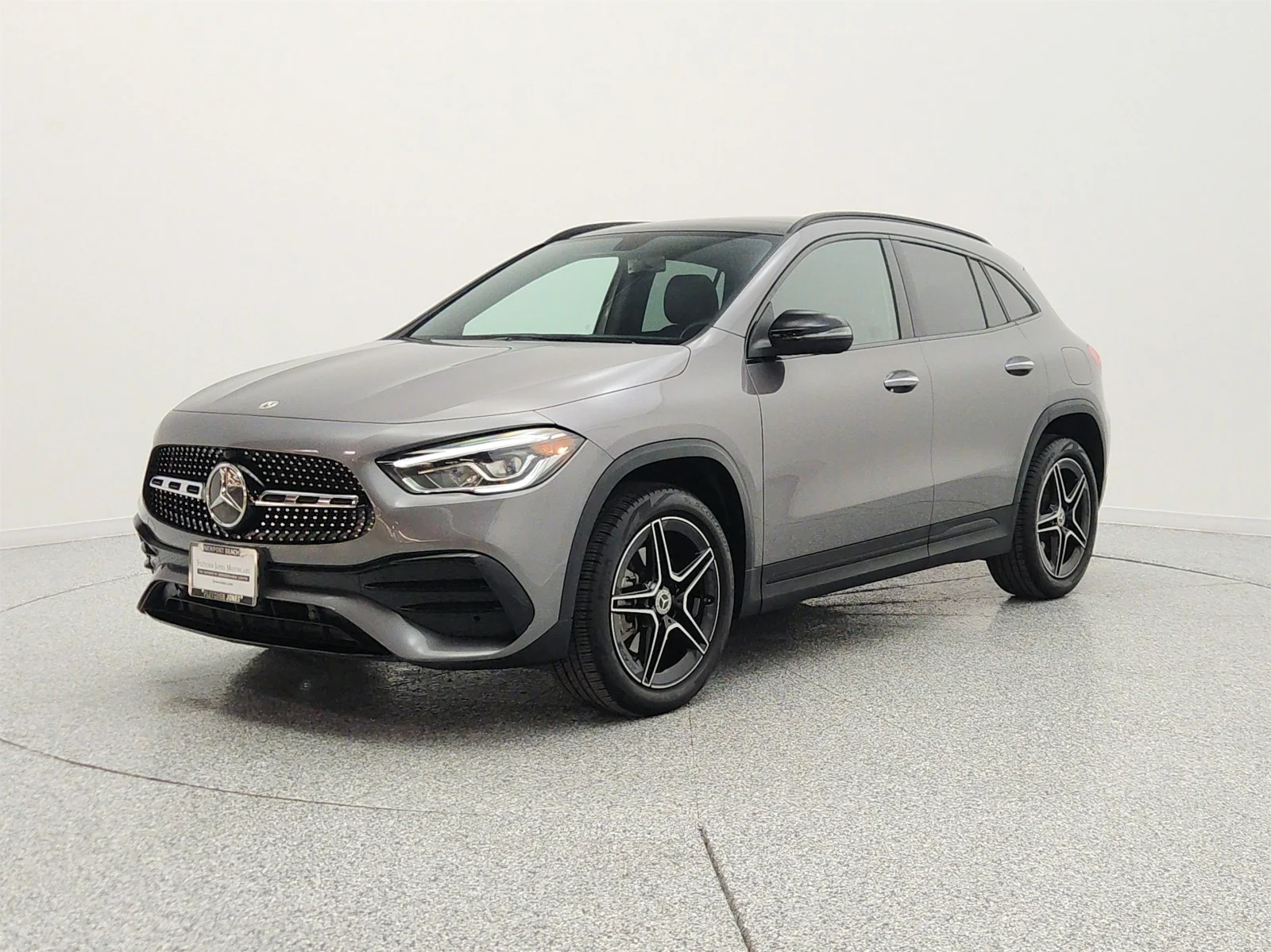 Used 2022 Mountain Grey Metallic Mercedes-Benz GLA 250 SUV image 1