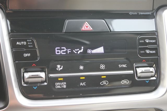 Used 2021 Black Kia S image 7