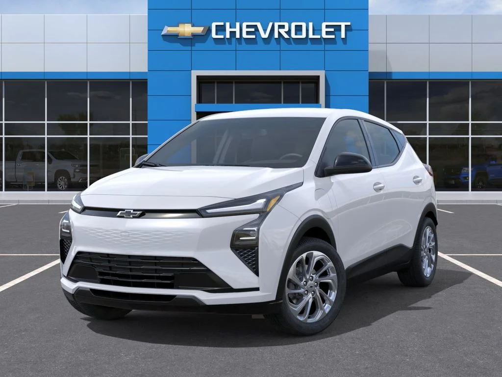 New 2027 White Chevrolet LT image 6
