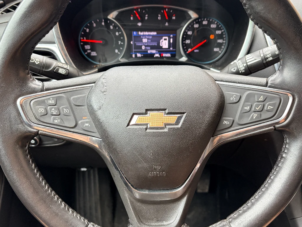 Used 2020 Summit White Chevrolet LT image 10