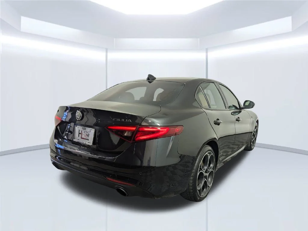 Used 2022 Black Alfa Romeo Ti image 27