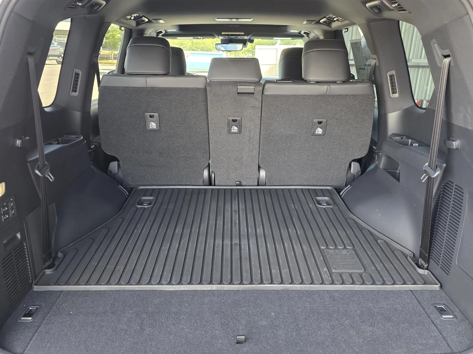 2026 Lexus LX 600 Luxury - Photo 14