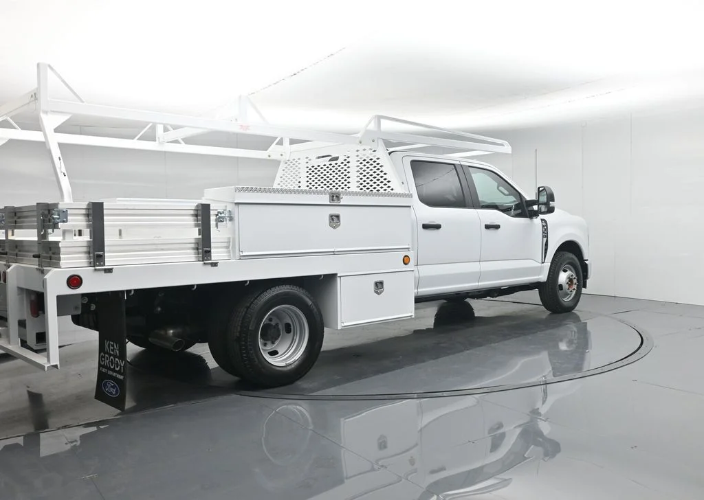 New 2026 Oxford White Ford XL image 34