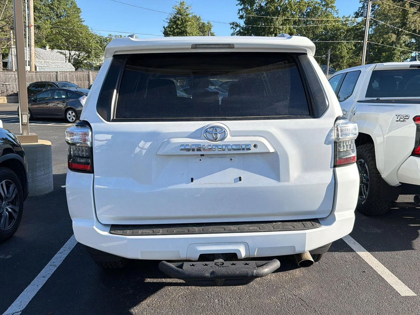 Used 2017 Super White Toyota SR5 Premium image 3