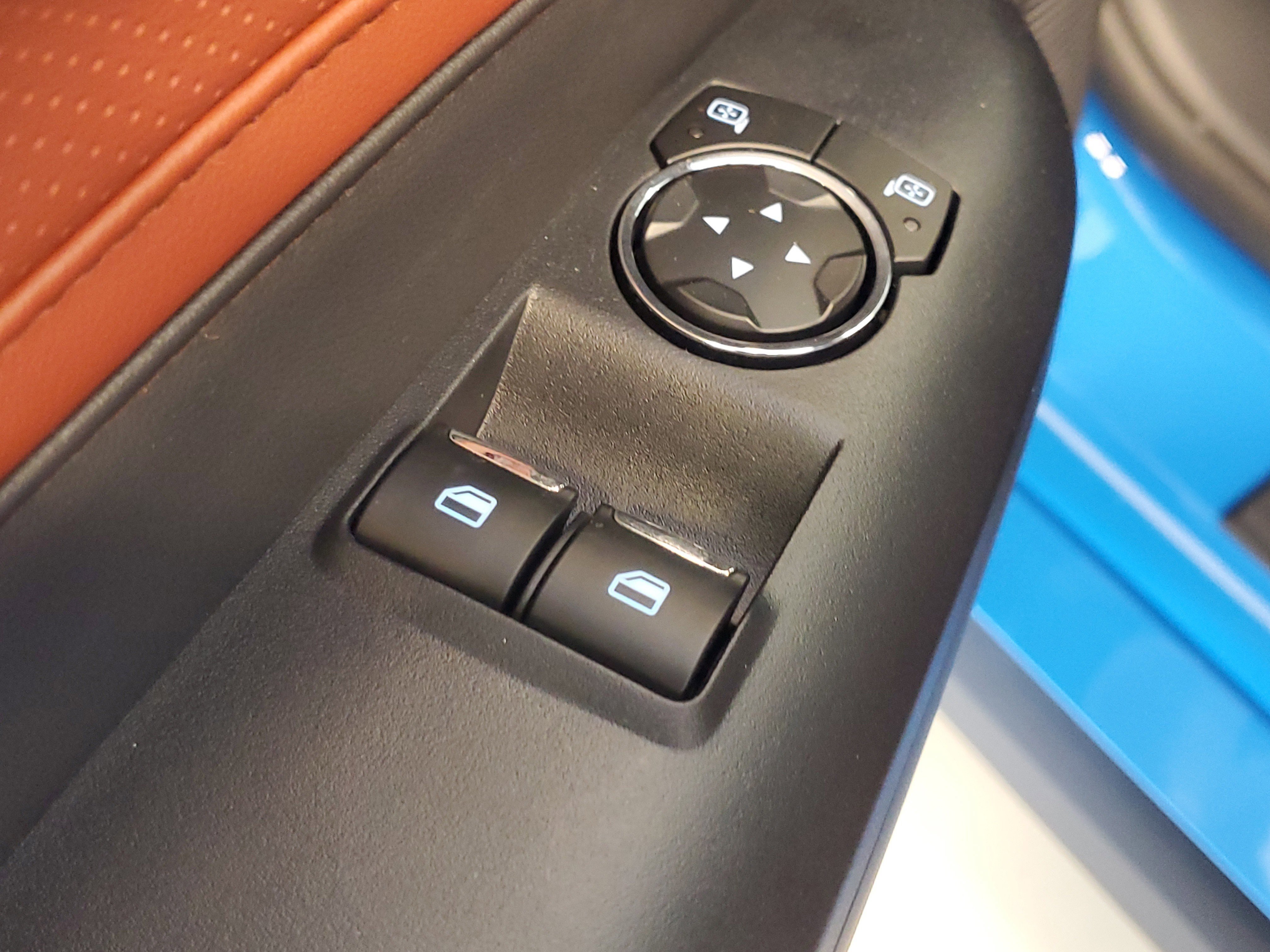 Used 2025 Grabber Blue Metallic Ford EcoBoost Premium image 18