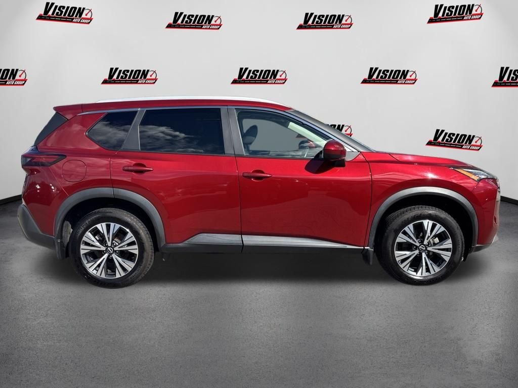 Used 2023 Red Nissan SV image 4