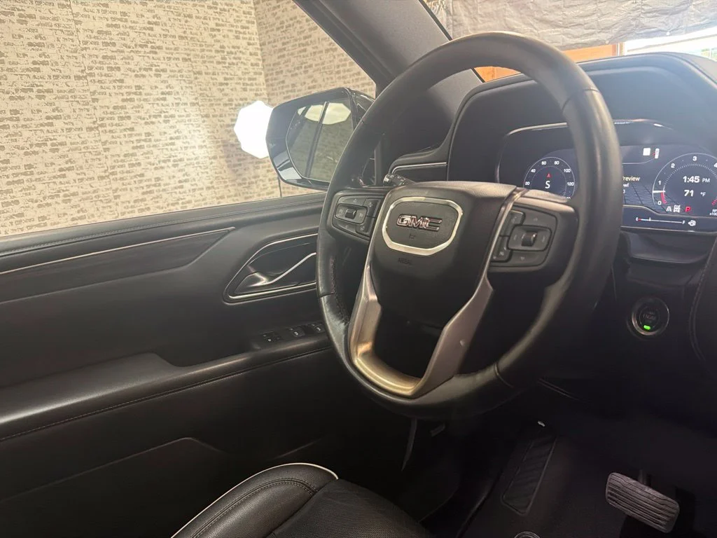 Used 2022 Onyx Black GMC SLT image 20