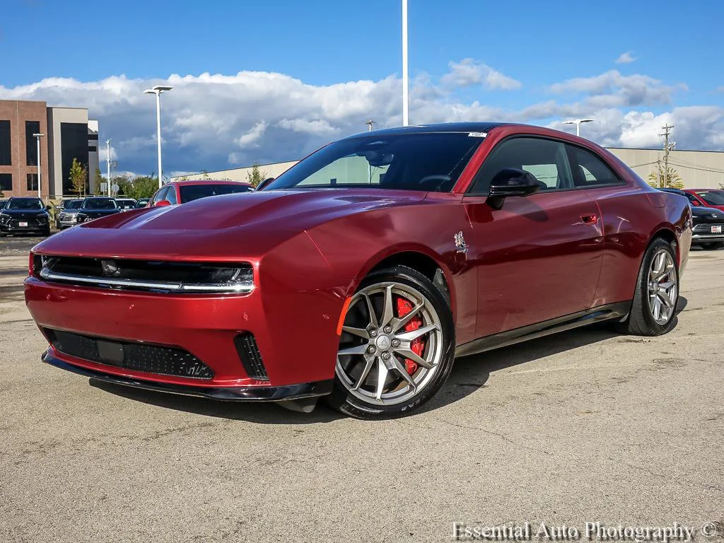 Used 2024 Dodge Charger Daytona Scat Pack with VIN 2C3CDBDK5RR207337 for sale in Downers Grove, IL