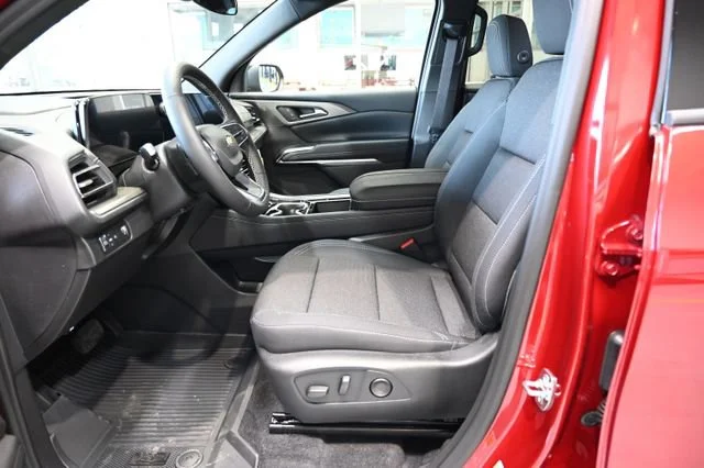 Used 2026 Radiant Red Tintcoat Chevrolet LT image 9