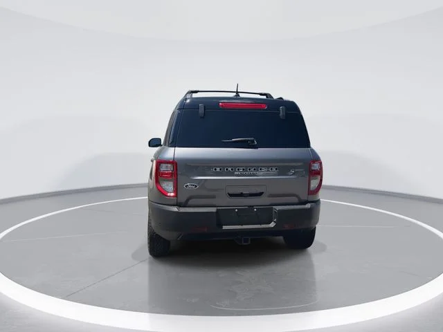 Used 2021 Gray Ford Outer Banks image 7