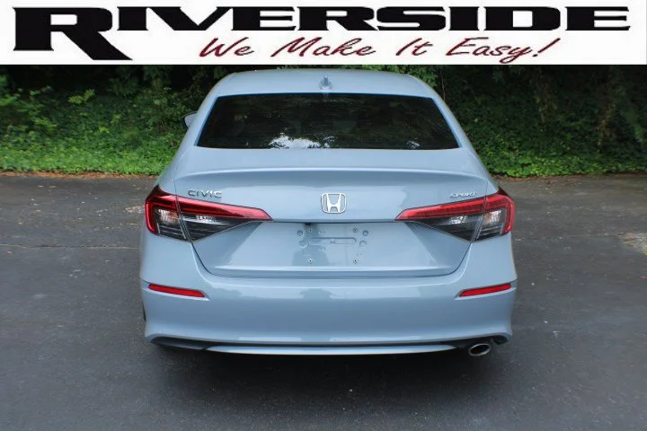 Used 2024  Honda Sport image 15