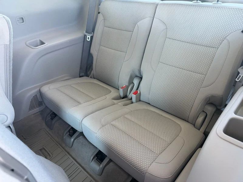 Used 2022 Summit White GMC SLE image 21