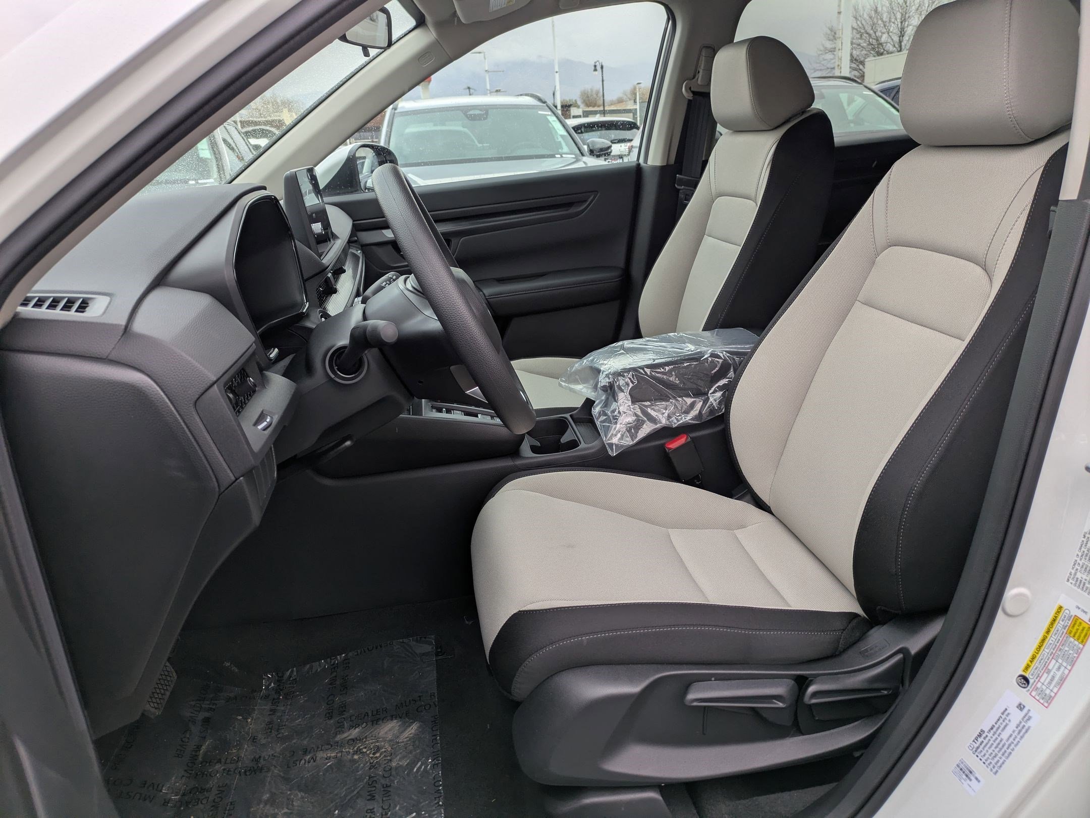 2026 Honda CR-V LX - Photo 14