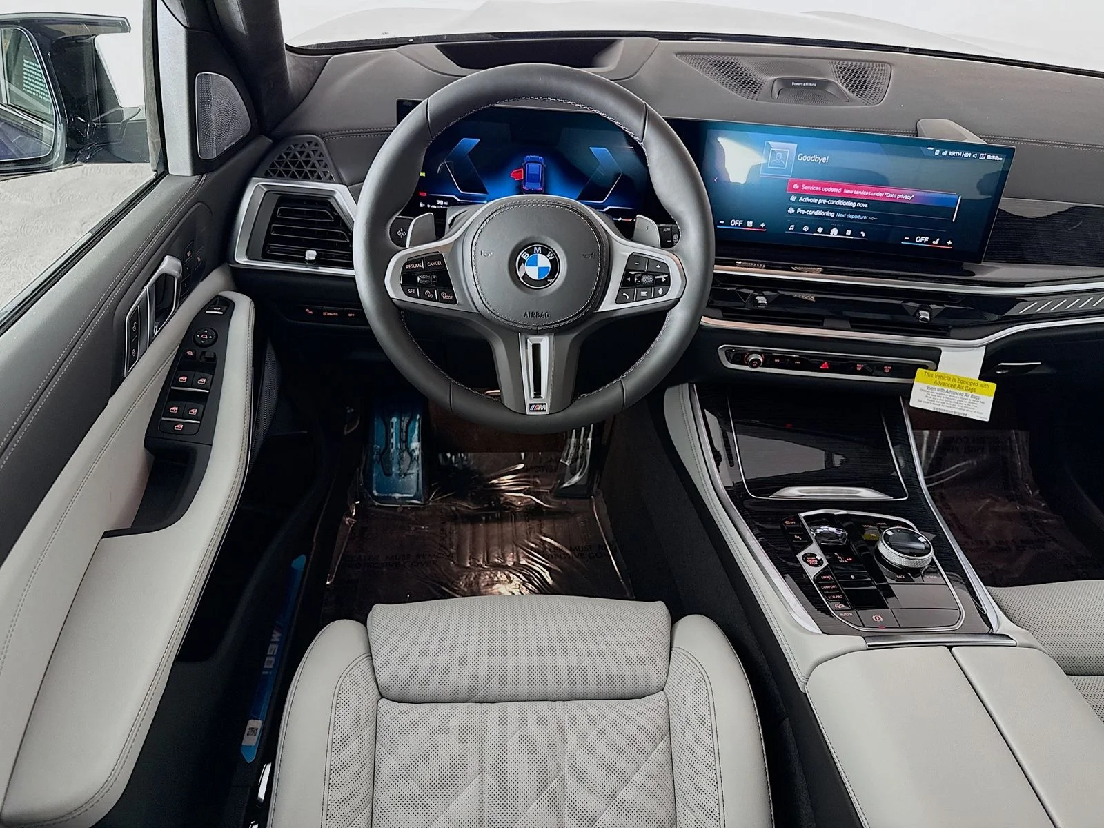 2026 BMW X5 M60i - Photo 24