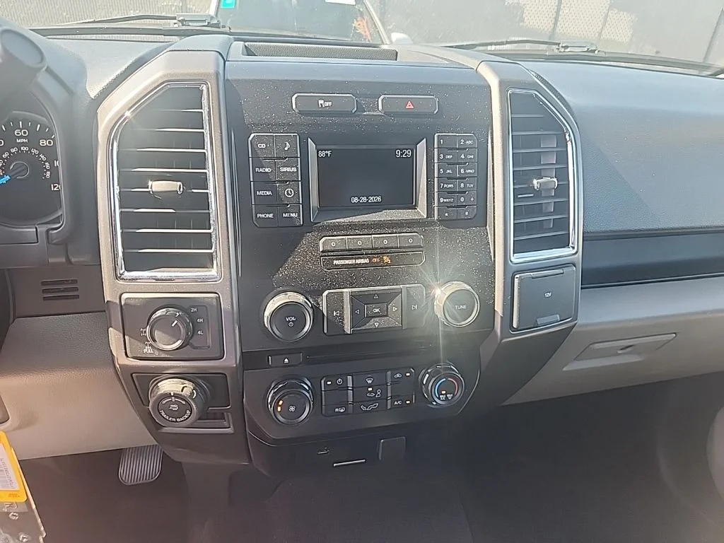 Used 2016 White Ford XLT image 24