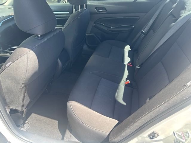 Used 2023 White Nissan 2.5 SV image 10