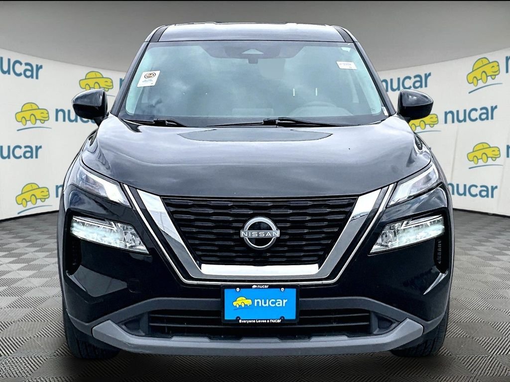 Used 2023 Super Black Nissan SV image 2