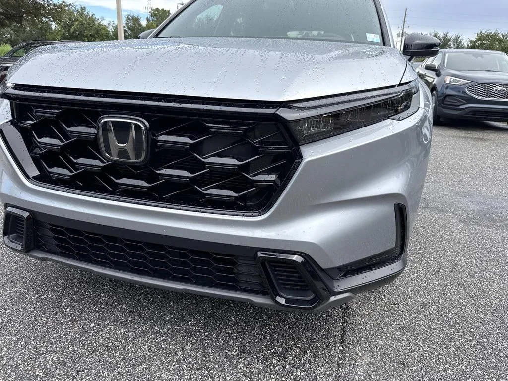 Used 2024  Honda Sport image 10
