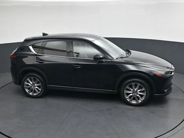 Used 2020 Black Mazda Grand Touring image 23