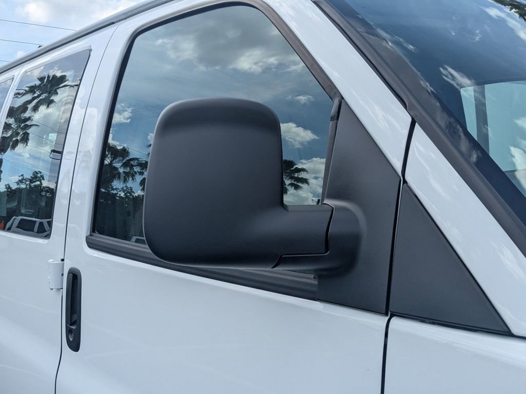 2025 Chevrolet Express Cargo Work Van - Photo 12