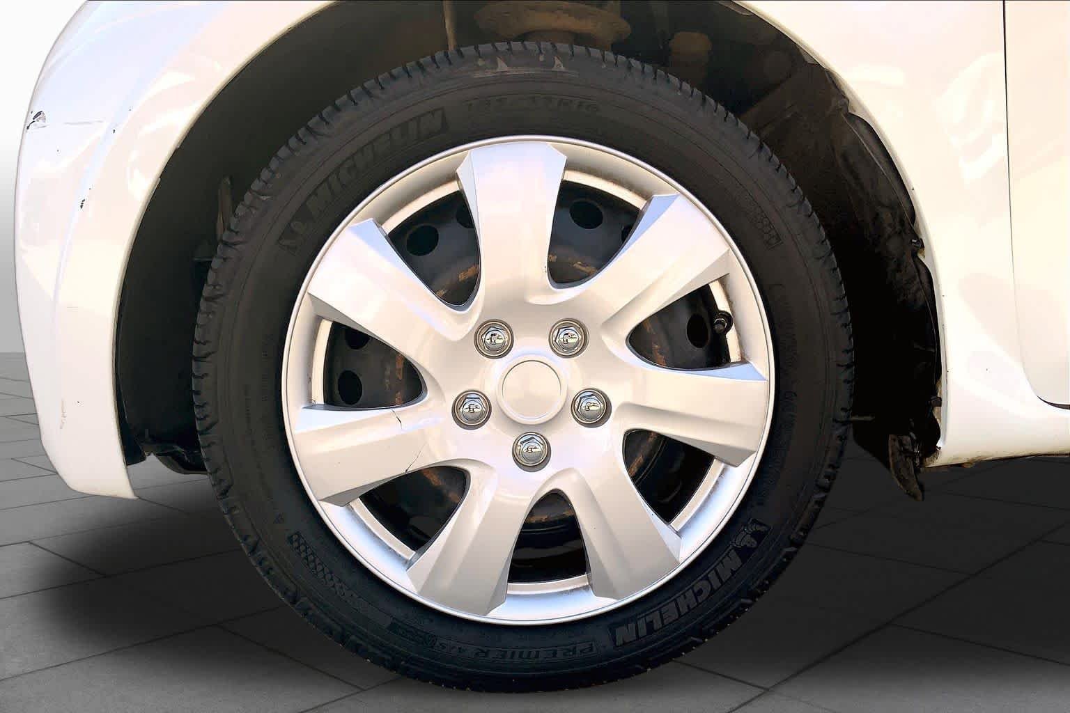 Used 2012 Blizzard Pearl Scion  image 10