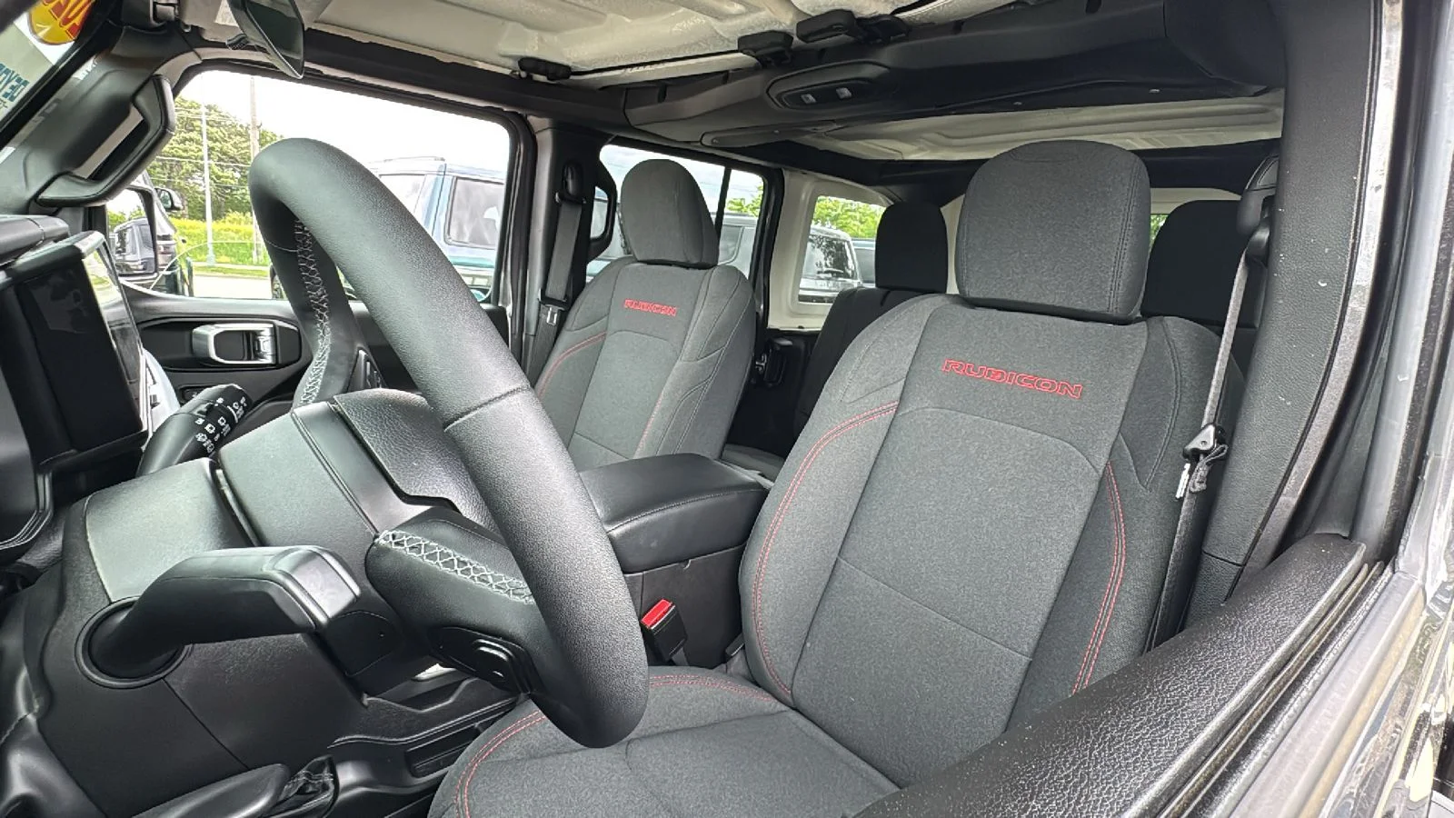 Used 2025 Gray Jeep Rubicon image 18