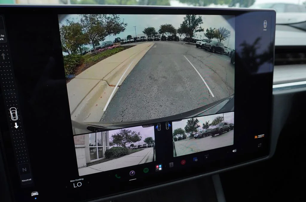 Used 2022 Black Tesla Base image 22