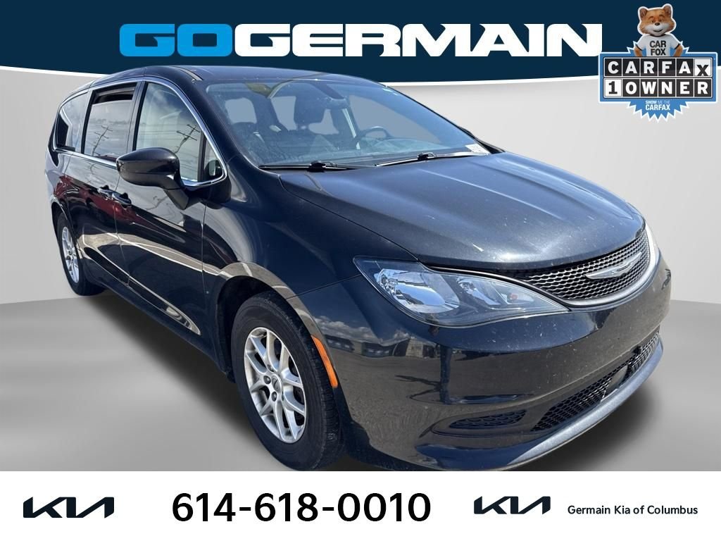 Used 2021 Black Chrysler LX image 6