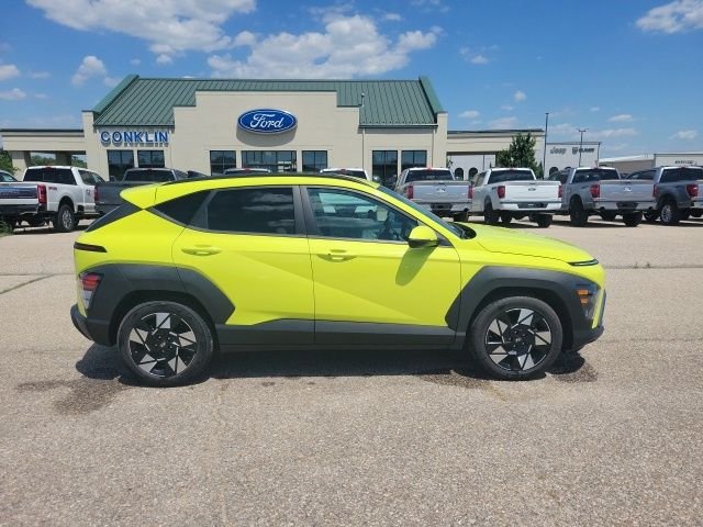 Used 2025 Yellow Hyundai SEL image 23