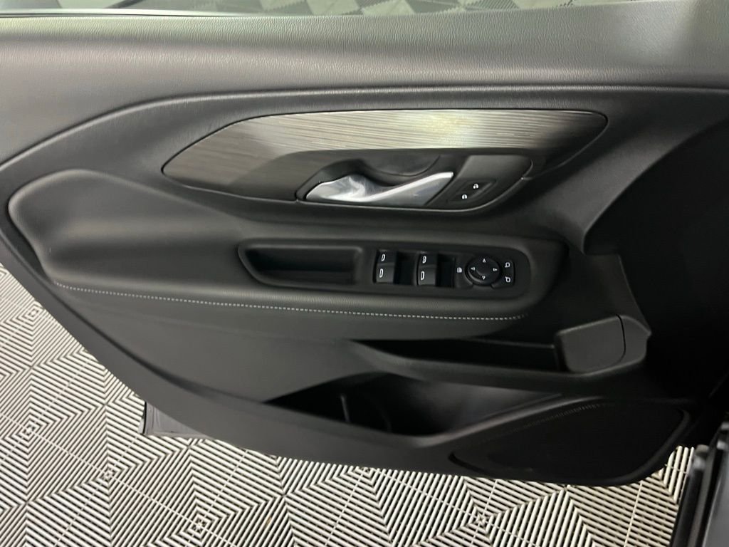 2024 GMC Terrain SLE - Photo 24