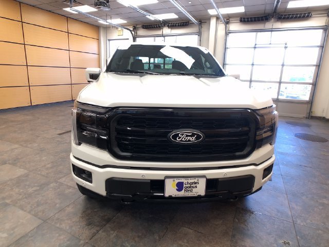 New 2026 Star White Metallic Tri-Coat Ford Lariat® image 2