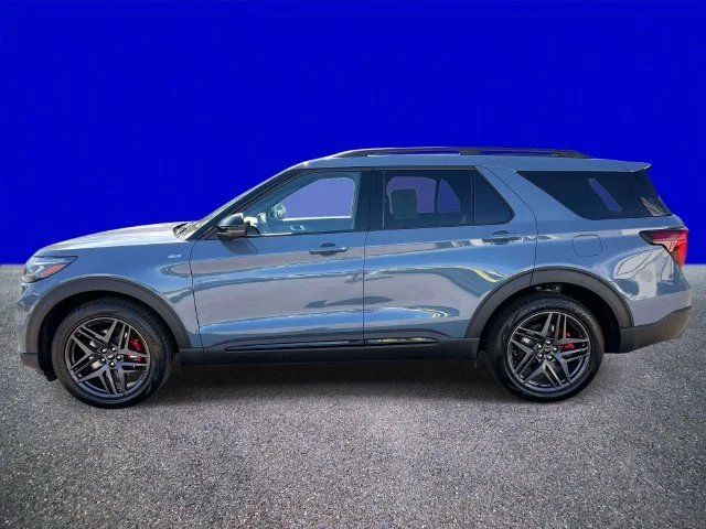 New 2026 Vapor Blue Metallic Ford ST-Line image 6